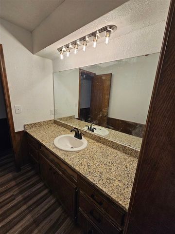 1309 Whisenant Ct, Duncan, OK 73533