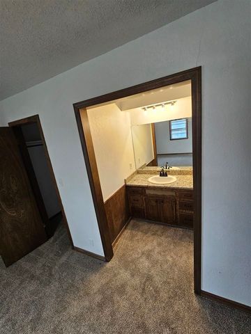 1309 Whisenant Ct, Duncan, OK 73533