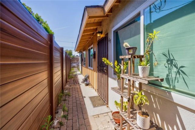 67 W Pleasant, Long Beach, CA 90805