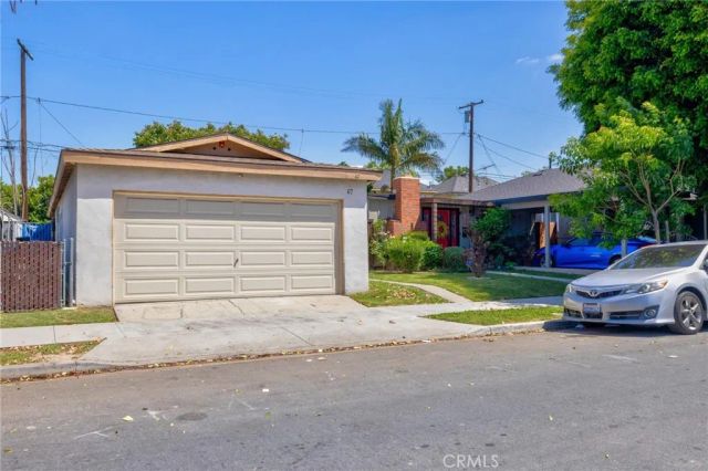 67 W Pleasant, Long Beach, CA 90805