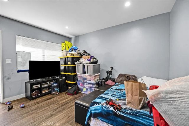 67 W Pleasant, Long Beach, CA 90805