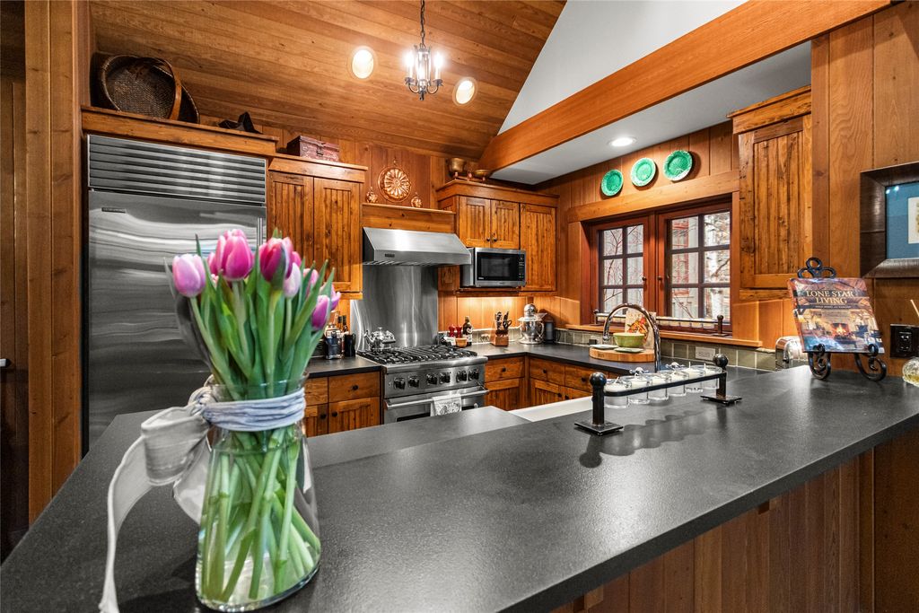 2126 Iron Horse Drive, Whitefish, MT 59937 photo 18