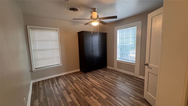 8445 Tackett Street, Dallas, TX 75217