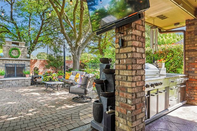 4213 Fairway Crossing Drive, Fort Worth, TX 76137