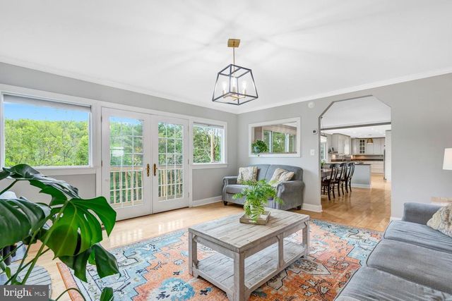 276 DEERHAVEN RD, Front Royal, VA 22630