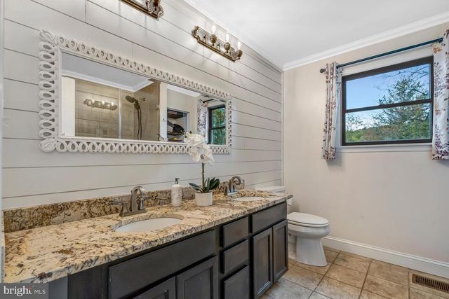 276 DEERHAVEN RD, Front Royal, VA 22630