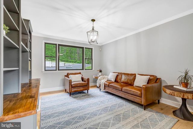 276 DEERHAVEN RD, Front Royal, VA 22630