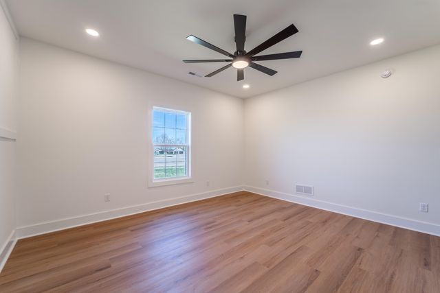 627 Comanche Drive, Richmond, KY 40475