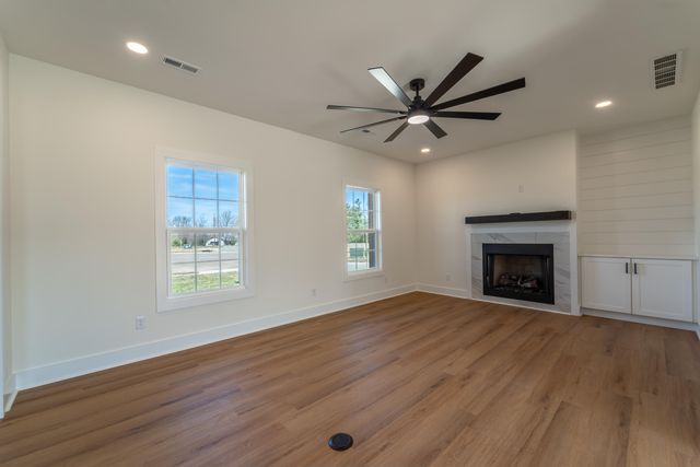 627 Comanche Drive, Richmond, KY 40475