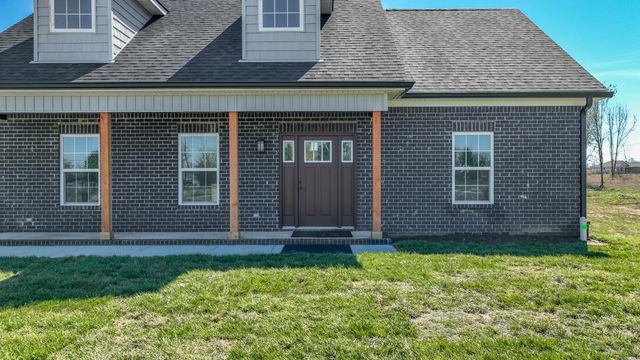 627 Comanche Drive, Richmond, KY 40475