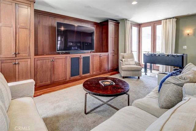 436 32nd St., Manhattan Beach, CA 90266