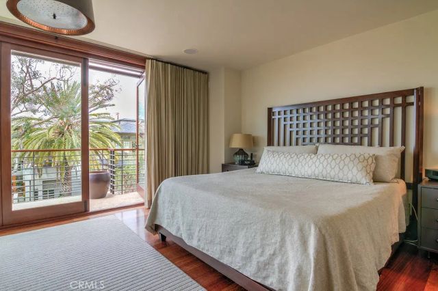 436 32nd St., Manhattan Beach, CA 90266