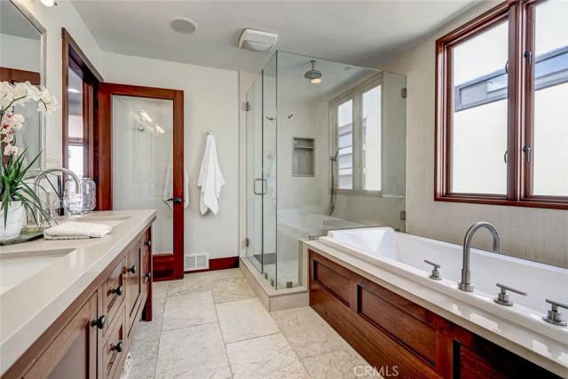 436 32nd St., Manhattan Beach, CA 90266