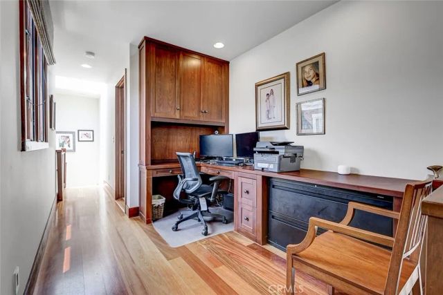 436 32nd St., Manhattan Beach, CA 90266