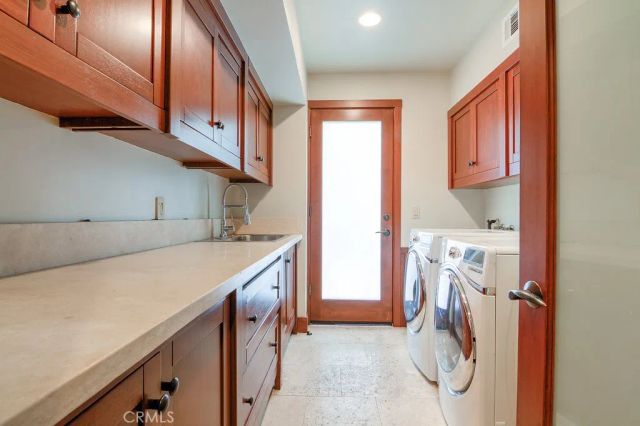436 32nd St., Manhattan Beach, CA 90266