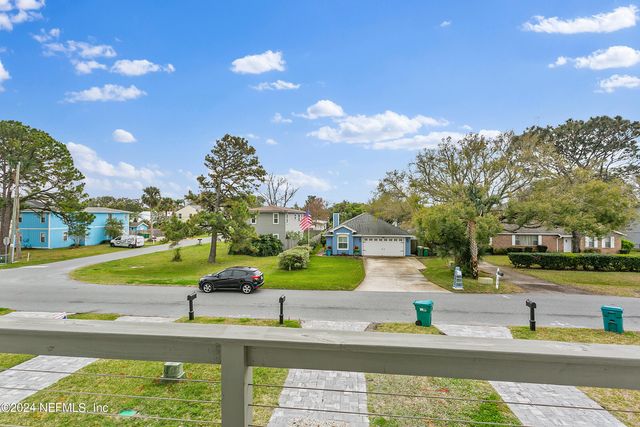 807 7TH Avenue S, Jacksonville Beach, FL 32250