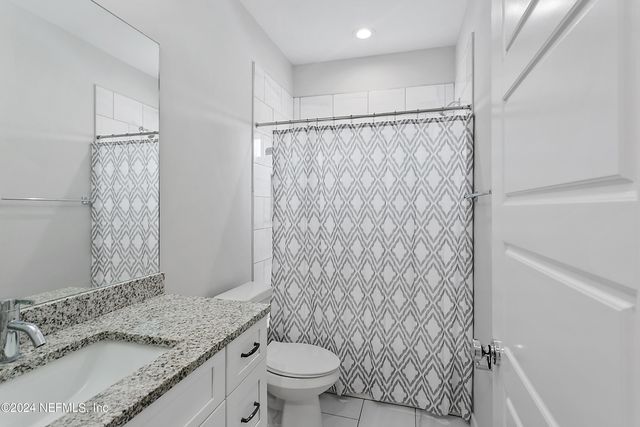 807 7TH Avenue S, Jacksonville Beach, FL 32250