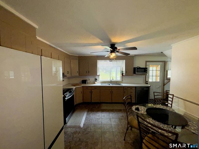146 Concord Street, Bristol, CT 06010