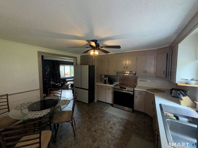 146 Concord Street, Bristol, CT 06010