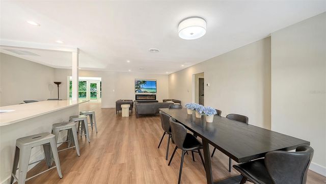 2465 FOSTER LANE, Sarasota, FL 34239