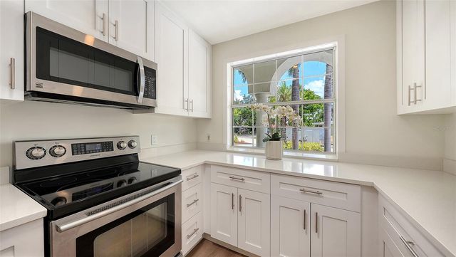 2465 FOSTER LANE, Sarasota, FL 34239