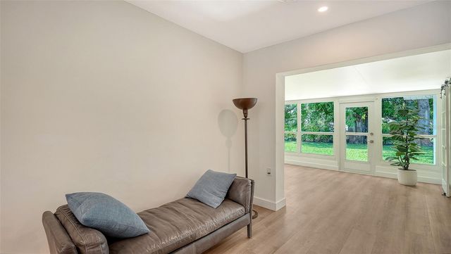 2465 FOSTER LANE, Sarasota, FL 34239
