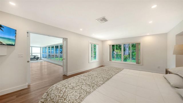 2465 FOSTER LANE, Sarasota, FL 34239