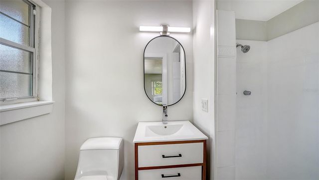 2465 FOSTER LANE, Sarasota, FL 34239