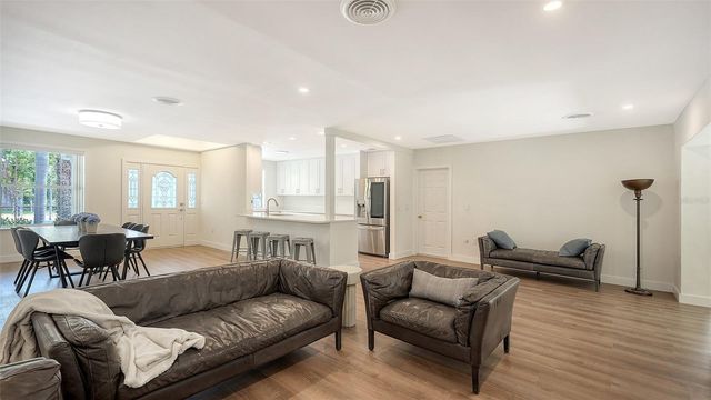 2465 FOSTER LANE, Sarasota, FL 34239