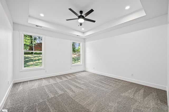 329 Wall Street, Campobello, SC 29322