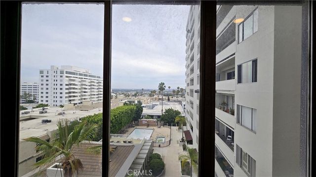 7250 Franklin, Los Angeles, CA 90046