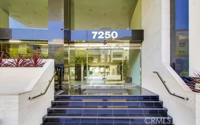7250 Franklin, Los Angeles, CA 90046