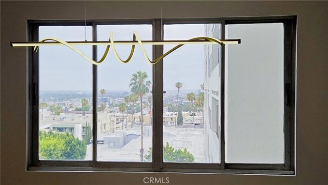 7250 Franklin, Los Angeles, CA 90046