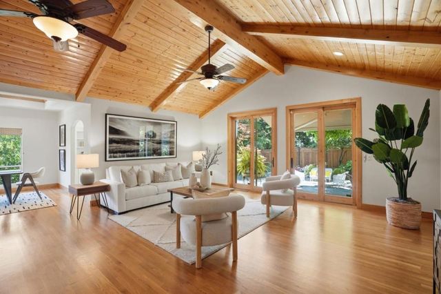 17660 Vineland Avenue, Monte Sereno, CA 95030