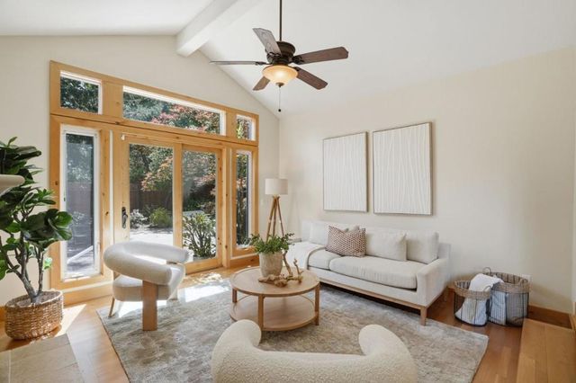 17660 Vineland Avenue, Monte Sereno, CA 95030