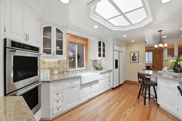 17660 Vineland Avenue, Monte Sereno, CA 95030