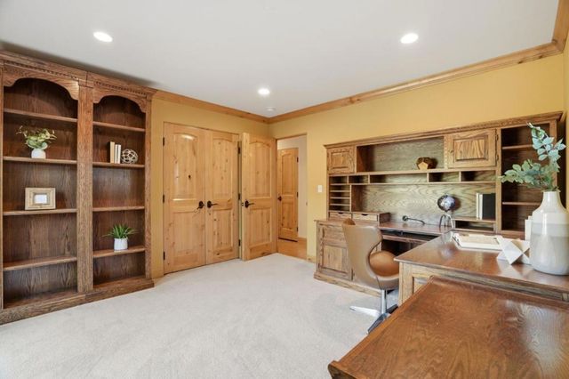 17660 Vineland Avenue, Monte Sereno, CA 95030