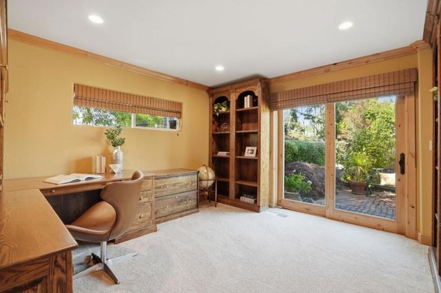 17660 Vineland Avenue, Monte Sereno, CA 95030