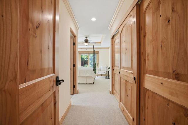 17660 Vineland Avenue, Monte Sereno, CA 95030