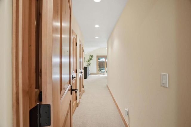 17660 Vineland Avenue, Monte Sereno, CA 95030