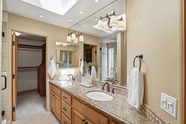 17660 Vineland Avenue, Monte Sereno, CA 95030