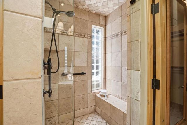 17660 Vineland Avenue, Monte Sereno, CA 95030