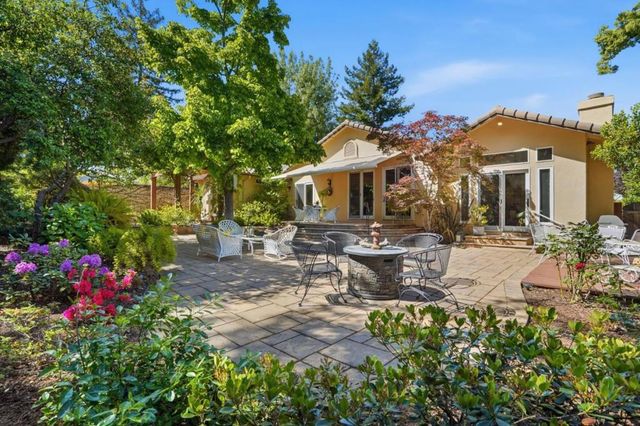 17660 Vineland Avenue, Monte Sereno, CA 95030