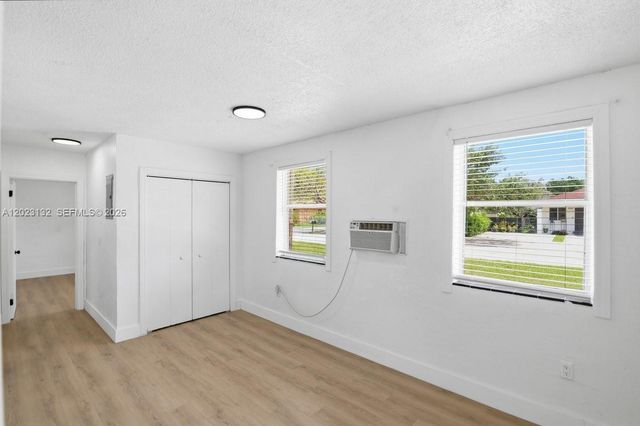 17875 SW 103rd Ave, Miami, FL 33157