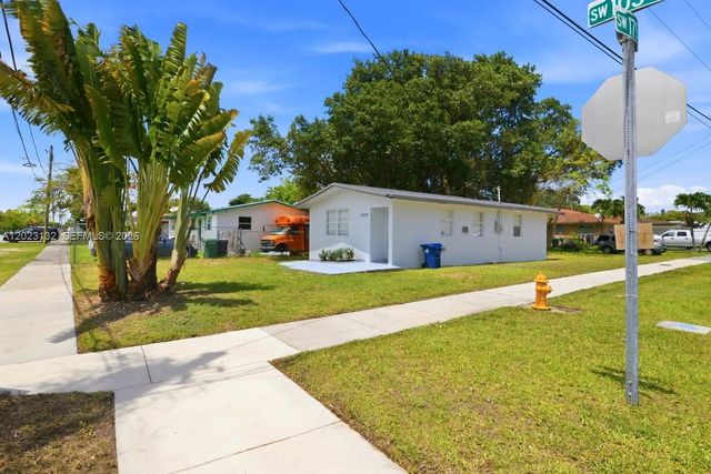 17875 SW 103rd Ave, Miami, FL 33157