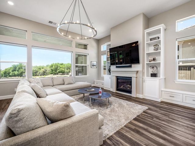 1038 Hogarth Way, El Dorado Hills, CA 95762