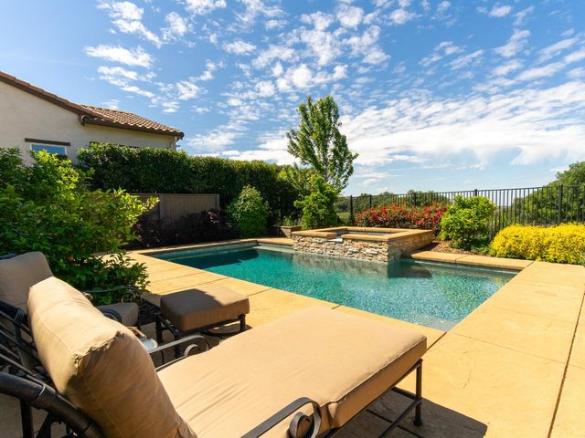 1038 Hogarth Way, El Dorado Hills, CA 95762
