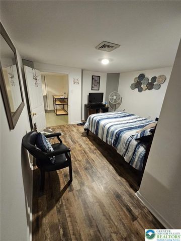 942 South Front Street, Allentown City, PA 18103