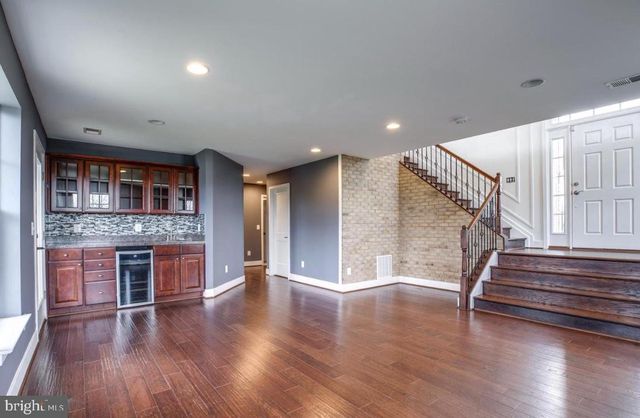 42610 BECKETT TER, Ashburn, VA 20148