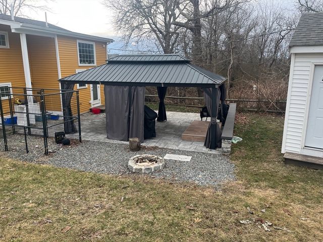 41 Jean St, Acushnet, MA 02743